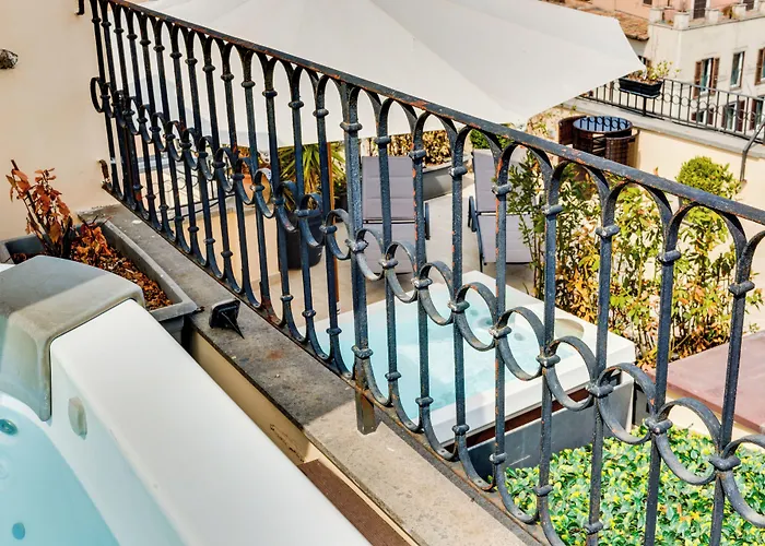 V Collection Relais Badoer Oda ve Kahvaltı 4*