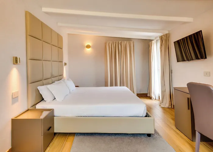 V Collection Relais Badoer Oda ve Kahvaltı Roma