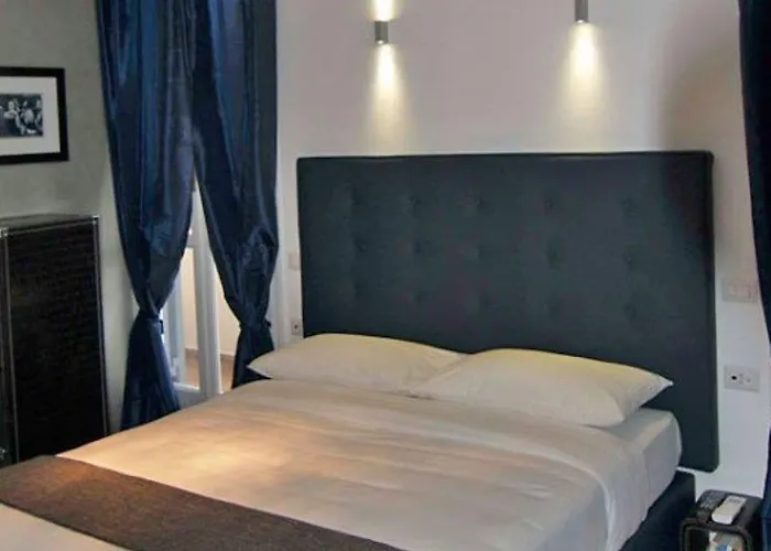 V Collection Relais Badoer Oda ve Kahvaltı Roma